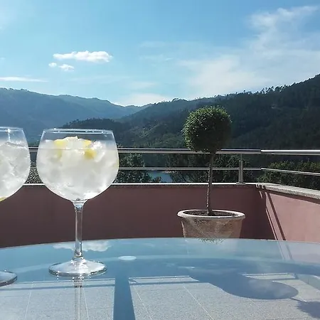 Gospodarstwo agroturystyczne Quinta Tres Fontes Cova